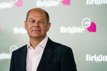 Šolc: Ja sam kancelar i nevakcinisanih, neće biti crvenih linija Šolc: Ja sam kancelar i nevakcinisanih, neće biti crvenih linija