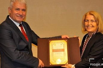 Ambasadorka Turske proglašena počasnom građankom Rožaja Ambasadorka Turske proglašena počasnom građankom Rožaja