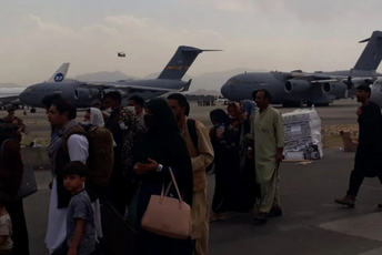 UN: Zbog zabrana ženama zaustavljeni programi pomoći u Afganistanu UN: Zbog zabrana ženama zaustavljeni programi pomoći u Afganistanu