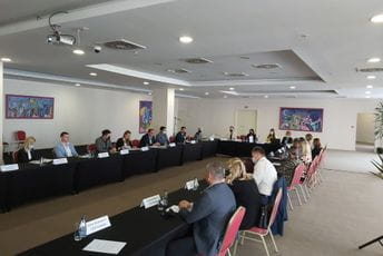 Predstavljen načelni plan sajamskih nastupa i prezentacija u susret narednoj ljetnjoj turističkoj sezoni Predstavljen načelni plan sajamskih nastupa i prezentacija u susret narednoj ljetnjoj turističkoj sezoni