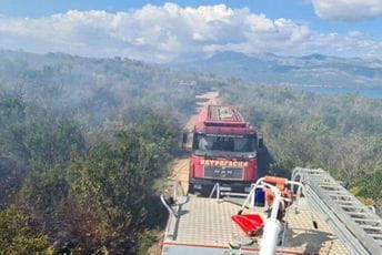 Ugašen požar na Grabovcu Ugašen požar na Grabovcu