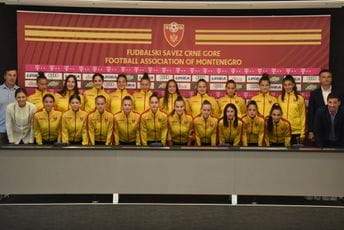 Kadetkinje na pripremama u Baru Kadetkinje na pripremama u Baru