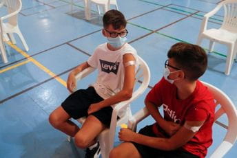 Kalifornija uvodi obaveznu kovid vakcinaciju za đake Kalifornija uvodi obaveznu kovid vakcinaciju za đake