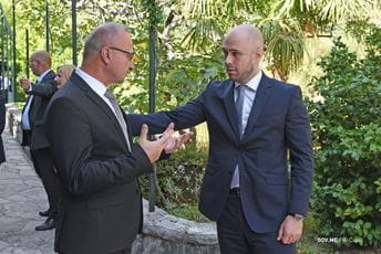 Radulović u zvaničnoj posjeti Hrvatskoj 7. i 8. decembra Radulović u zvaničnoj posjeti Hrvatskoj 7. i 8. decembra