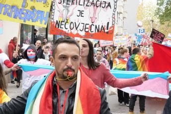 Kalezić: Koji god oblik praćenja da bude na RTCG, unaprijediće medijsku pokrivenost Prajda Kalezić: Koji god oblik praćenja da bude na RTCG, unaprijediće medijsku pokrivenost Prajda