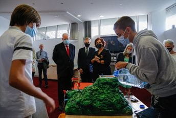 Micro:bit timovi programa „Škole za 21. vijek“ predstavili projekte za održivu budućnost