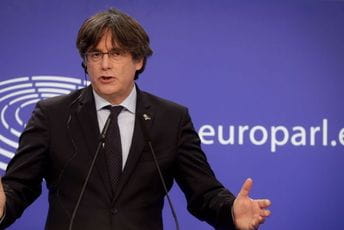 Italijanski sud odložio odluku o zahtjevu Španije, Pudždemon može da putuje Italijanski sud odložio odluku o zahtjevu Španije, Pudždemon može da putuje