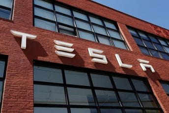 Zanimljiv sudski spor: Tesla tužila Teslu