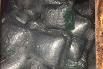 Zaplijenjena veća količina marihuane na Carinskom terminalu u Podgorici Zaplijenjena veća količina marihuane na Carinskom terminalu u Podgorici