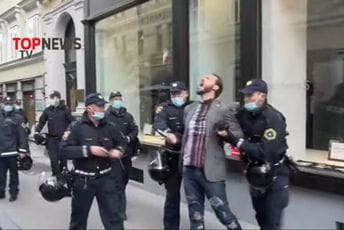 Neredi u Ljubljani: Vodenim topovima i suzavcem na demonstrante Neredi u Ljubljani: Vodenim topovima i suzavcem na demonstrante