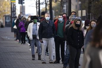 Ko može a neće da se vakciniše od danas plaća testiranje na koronu Ko može a neće da se vakciniše od danas plaća testiranje na koronu