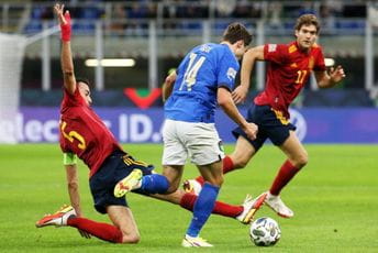 Španija u finalu, prekinut niz 'azura' bez poraza Španija u finalu, prekinut niz 'azura' bez poraza