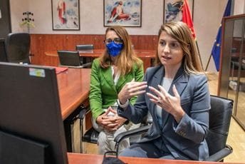 Proces digitalne transformacije mora početi od vrha Vlade Proces digitalne transformacije mora početi od vrha Vlade