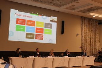 Beganaj: Svi zajedno treba da damo doprinos kako bi se Romi i Egipćani osjećali kao ravnopravni pripadnici društva Beganaj: Svi zajedno treba da damo doprinos kako bi se Romi i Egipćani osjećali kao ravnopravni pripadnici društva