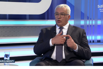 Mandić: Inicijativa za smjenu Vlade razlog više da se prihvati velikodušna ponuda DF-a Mandić: Inicijativa za smjenu Vlade razlog više da se prihvati velikodušna ponuda DF-a