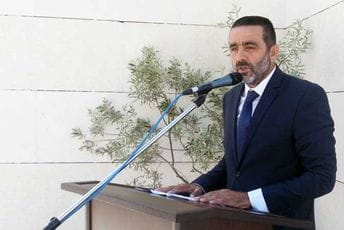 Požarom uništene masline ujedinile sve odbornike Skupštine opštine Bar Požarom uništene masline ujedinile sve odbornike Skupštine opštine Bar