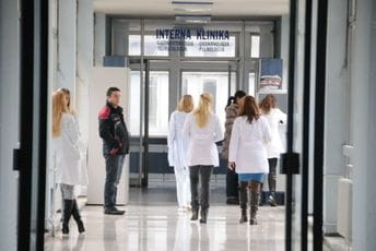 USSCG: Vlada da razmisli da li medicinske sestre i tehničari u Crnoj Gori zaslužuju ovakav odnos Ilustracija