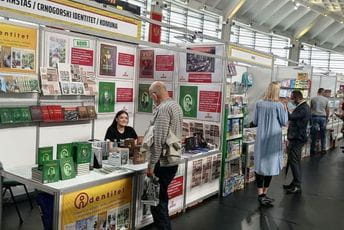 Negator crnogorskog identiteta: "Krstaš" se povlači sa sajma zbog Jova Bakića Negator crnogorskog identiteta: "Krstaš" se povlači sa sajma zbog Jova Bakića