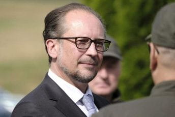 Novi kancelar Šalenberg sjutra polaže zakletvu Novi kancelar Šalenberg sjutra polaže zakletvu