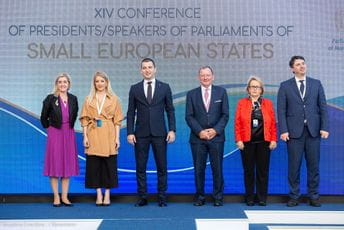 Predsjednici parlamenata sa Bečićem: Ujedinjeni možemo sve Predsjednici parlamenata sa Bečićem: Ujedinjeni možemo sve