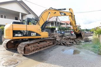 Podgorica: Počela rekonstrukcija najfrekventnije ulice na Koniku Podgorica: Počela rekonstrukcija najfrekventnije ulice na Koniku