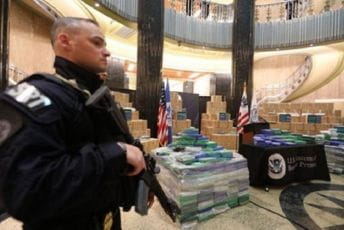 Sud u Filadelfiji Zvicera doveo u vezu sa rekordnom zaplijenom narkotika Sud u Filadelfiji Zvicera doveo u vezu sa rekordnom zaplijenom narkotika