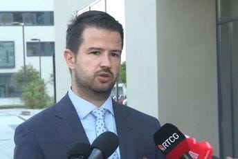 Milatović: Argument Nobelovca ide u prilog povećanju minimalne plate u Crnoj Gori Milatović: Argument Nobelovca ide u prilog povećanju minimalne plate u Crnoj Gori