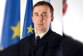 Lakušić: U Regionalnom vodovodu se sprovode projekti koji imaju ogroman značaj za građane i razvoj turizma Lakušić: U Regionalnom vodovodu se sprovode projekti koji imaju ogroman značaj za građane i razvoj turizma