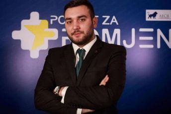 Bajčetić: Vlada ne može biti jaka i stabilna ako nema snažnu političku podršku Bajčetić: Vlada ne može biti jaka i stabilna ako nema snažnu političku podršku