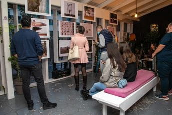 Izložbom umjetnika Ivana Velimirovića otvorena Neđelja Ponosa Izložbom umjetnika Ivana Velimirovića otvorena Neđelja Ponosa