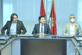 Zeković: Priprema se novi pritisak i udar na tužioce Zeković: Priprema se novi pritisak i udar na tužioce