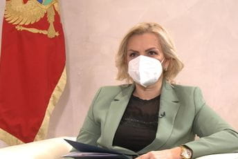 Opšta bolnica Pljevlja dobija novi digitalni rendgen aparat Opšta bolnica Pljevlja dobija novi digitalni rendgen aparat