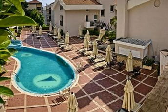 Vještačkom inteligencijom i snimcima iz satellita tražiće ‘sakrivene’ bazene Vještačkom inteligencijom i snimcima iz satellita tražiće ‘sakrivene’ bazene