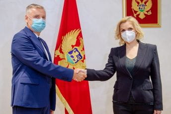 MK Group donirala 50.000 eura cetinjskom porodilištu MK Group donirala 50.000 eura cetinjskom porodilištu