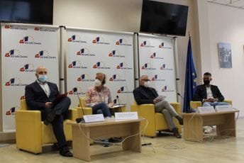 Saradnicima u socijalnoj inkluziji RE dodijeljeni sertifikati Saradnicima u socijalnoj inkluziji RE dodijeljeni sertifikati