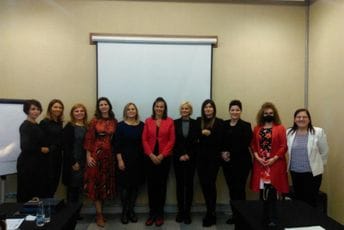 OEBS organizovao sastanak policijskih službenica iz Crne Gore i Srbije OEBS organizovao sastanak policijskih službenica iz Crne Gore i Srbije