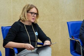 Bošnjak: Sjednica Senata primjer kohabitacije koja je prijeko potrebna Bošnjak: Sjednica Senata primjer kohabitacije koja je prijeko potrebna