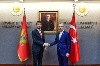 Od naredne godine stipendije Univerziteta TOBB za crnogorske studente Od naredne godine stipendije Univerziteta TOBB za crnogorske studente