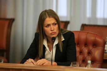 Određen pritvor Dijani Hrkalović Određen pritvor Dijani Hrkalović