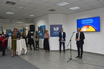 Izložba „Erasmus + mobilnost kroz objektiv alumnista“ otvorena u Rektoratu UCG Izložba „Erasmus + mobilnost kroz objektiv alumnista“ otvorena u Rektoratu UCG