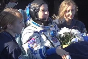 Ruska ekipa koja je snimila prvi film u svemiru vratila se na Zemlju Ruska ekipa koja je snimila prvi film u svemiru vratila se na Zemlju