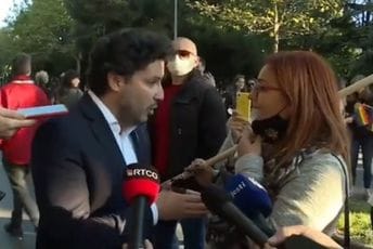 Svi u Podgoricu građanski i evropski u poneđeljak, u 18, pred Vladu! Svi u Podgoricu građanski i evropski u poneđeljak, u 18, pred Vladu!