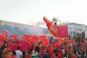 Grupa građana Cetinja: Svi na protest ispred Vlade, Crna Gora neće biti budžak srpskog sveta Grupa građana Cetinja: Svi na protest ispred Vlade, Crna Gora neće biti budžak srpskog sveta