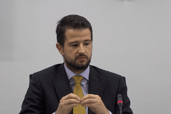 Milatović: Za skoro hiljadu radnika po 12.000 eura Milatović: Za skoro hiljadu radnika po 12.000 eura