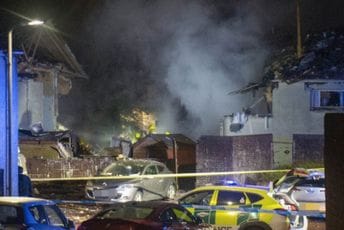 Eksplozija u Škotskoj, uništeno nekoliko kuća Eksplozija u Škotskoj, uništeno nekoliko kuća