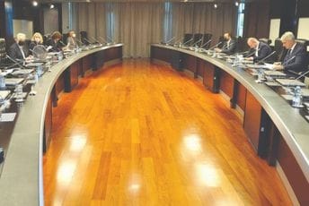 Krivokapić zatražio smjenu Brđanina, Knežević hoće da ode i Sekulović Krivokapić zatražio smjenu Brđanina, Knežević hoće da ode i Sekulović