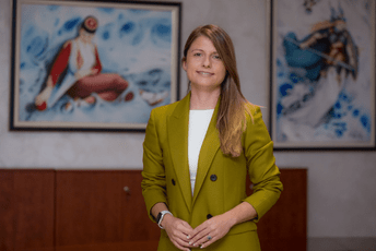 Srzentić donirala 1.500 eura Kliničkom centru Srzentić donirala 1.500 eura Kliničkom centru