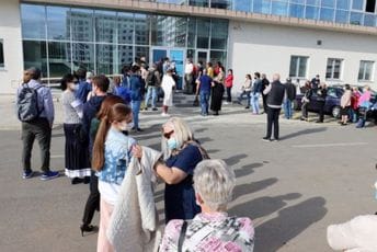 Bez vakcine ljudi su poput glinenih golubova Ilustracija