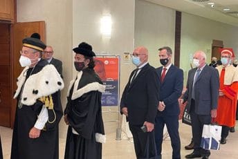 Delegacija Univerziteta Crne Gore u San Marinu o udruživanju snaga sa univerzitetima malih zemalja Delegacija Univerziteta Crne Gore u San Marinu o udruživanju snaga sa univerzitetima malih zemalja