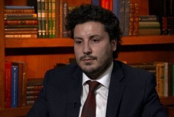 Abazović: Pejović prećutao sa kim je otvarao firme, evo novih pitanja Abazović: Pejović prećutao sa kim je otvarao firme, evo novih pitanja